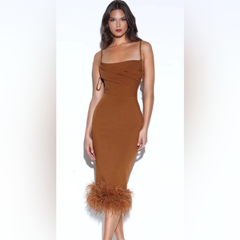 Miss circle Feather-Trim Midi Dress